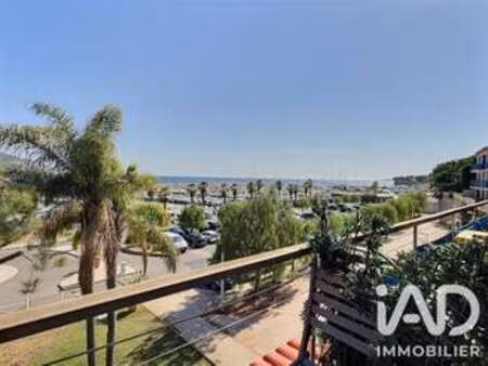 vente appartement 3 pièces bord de mer aux lecques (83270) : à vendre 3 pièces bord de mer