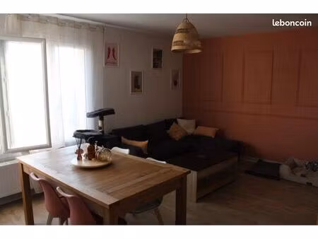 ? à vendre – t4 de 82 m² lumineux avec vue exceptionnelle secteur mairie de chamalières/l’