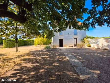 jolie 3 chambres avec jardin et dépendances