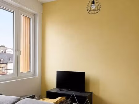 t2 hyper centre meuble