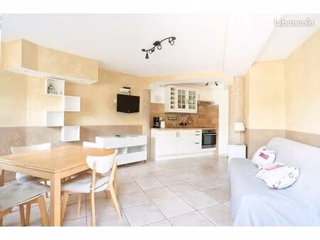 t2 meublé avec jardin