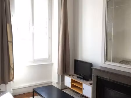 location t1 bis meublé de 31m²