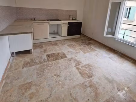 appartement t4 – centre de montfrin – proche nîmes & avignon