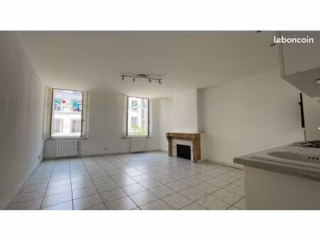 nancy hypercentre - beau f2 de 47m2