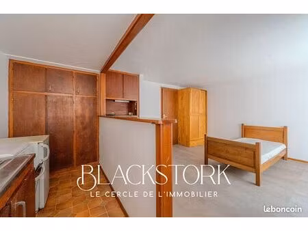 studio 1 pièce 22 m²