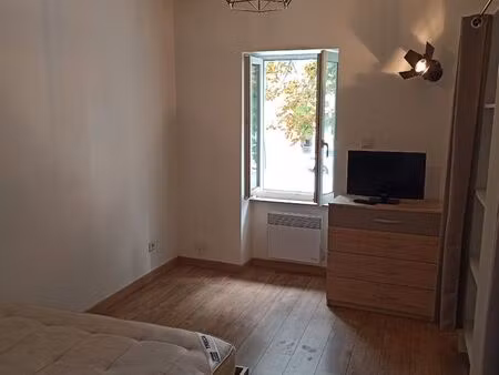location t2 bis meublé