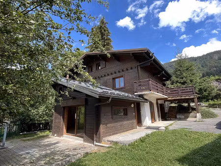 vente maison 9 pièces 209 m² cluses (74300)