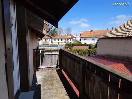 duplex t3 a louer la riviere-drugeon