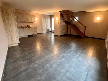 loue appartement t4