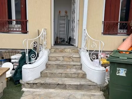 belle maison avec jardin