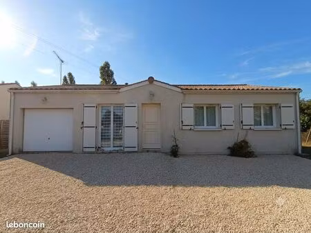 location maison st germain de lusignan 17500