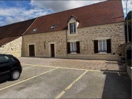 appartement récent en rdc avec terrasse et parking