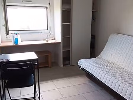 studio à 8 minutes à pied de la part-dieu