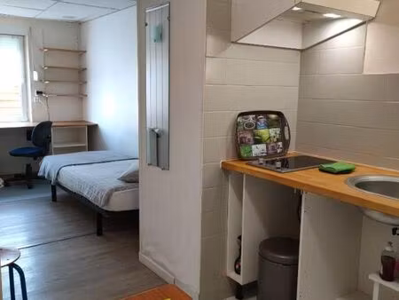 maison 1 pièce 19 m²