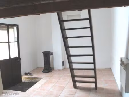a louer la maisonette f1 proche de levet