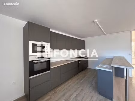 appartement 4 pièces 94 m²