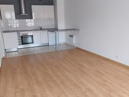 appartement 3 pièces 60.6m²