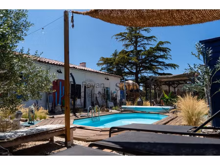 maison de luxe à vendre à saint-sulpice-de-royan