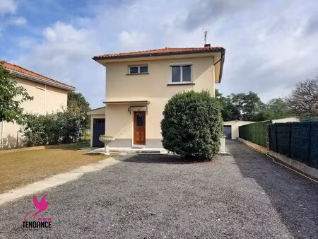villa t4 de 88 m² sur joli terrain clos de 650 m².