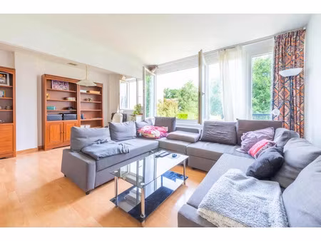 vente appartement 5 pièces 101 m² à coignieres (78310)  260 000 €