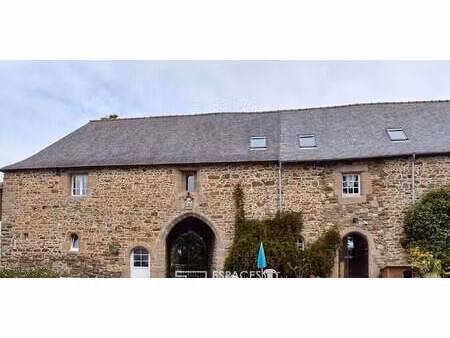 maison avec piscine pommerit-jaudy (22)