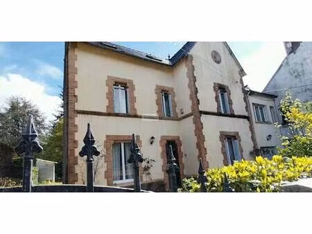 propriété avec jardin rostrenen (22)