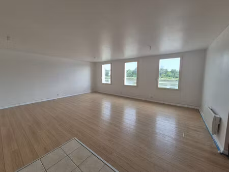 appartement auray 3 pièce(s) 93.56 m2