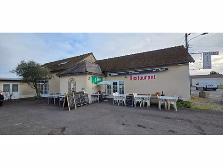 vente locaux professionnels 3 pièces 557 m² à coussay-les-bois (86270)  76 000 €