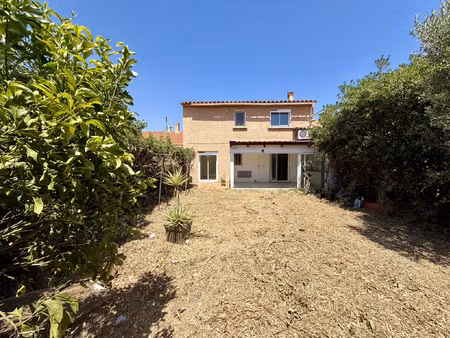 villa t4 avec chambre et sanitaire de plain pied