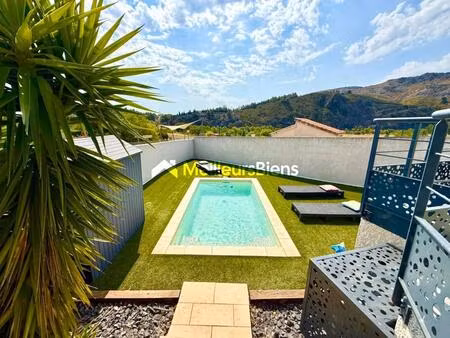villa t5 de 125 m² sur parcelle avec piscine de 453m²