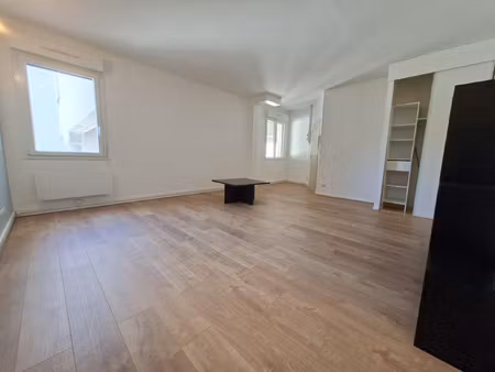 grand studio clermont-ferrand centre-ville / quartier fac