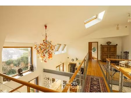 maison en pierre avec un gîte