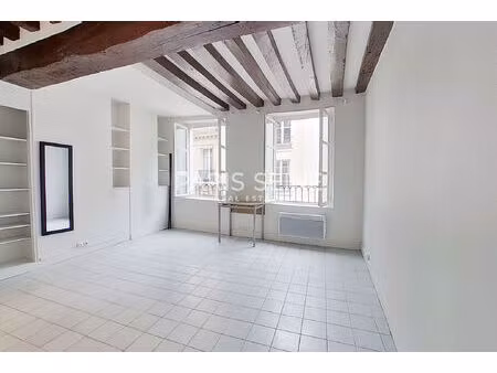 ** saint-germain-des-prés ** beau studio lumineux vide !