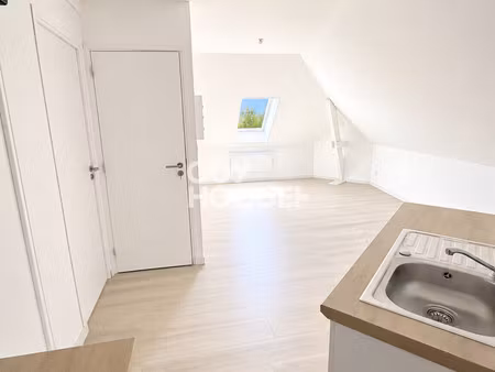 moreuil centre – spacieux appartement t2 de 60m² (charges comprises)