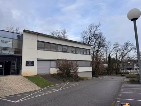 vente bureaux 136 m²