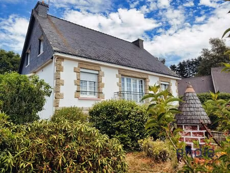 maison familiale avec sous-sol complet proche du centre de bubry