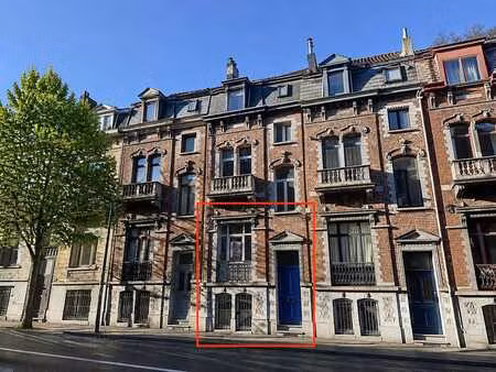 superbe souplex avec terrasses et jardin