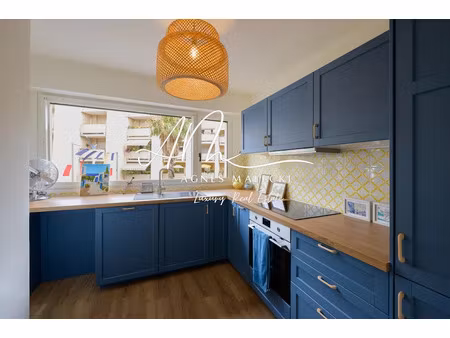 vente appartement 5 pièces 112 m² à cavalaire-sur-mer (83240)  560 000 €