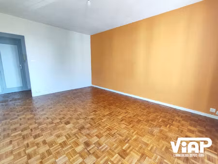 t3 avec garage proche place jourdan