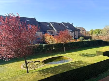 bel appartement lumineux avec terrasse