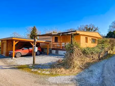 splendide chalet entièrement rénové sur près de 3a