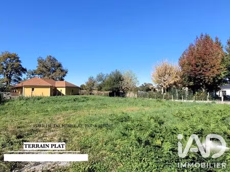 terrain à bâtir à sendets (64320)
