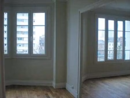 location appartement 3 pièces à rennes thabor (35000) : à louer 3 pièces / 94m² rennes tha