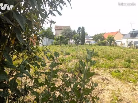 terrain 458 m² sorigny