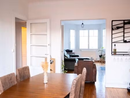 appartement t2 de 65 6 m² – centre-ville – lumineux – balcon