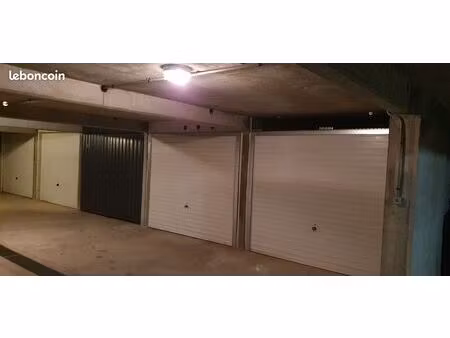 vente garage sous terrain fermé