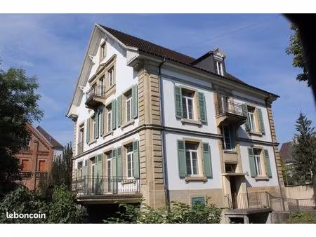 spacieux et lumineux f3 f4 75 m2