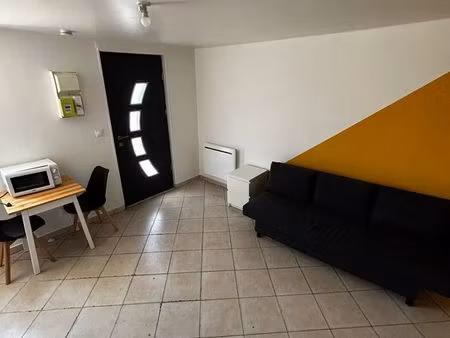 f1 meublé rue eli fendali à aniche de 23m²