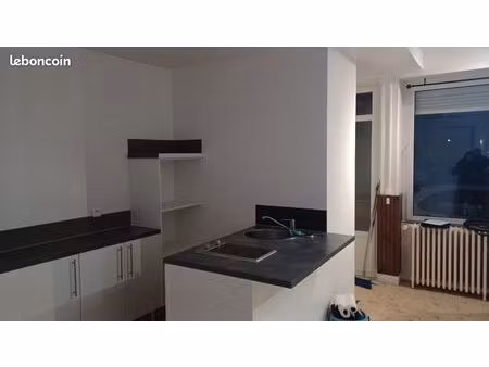 charmant duplex t2 à louer-mamers 72600