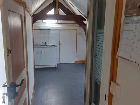 lumineux appartement t2 à louer à mamers (72600)